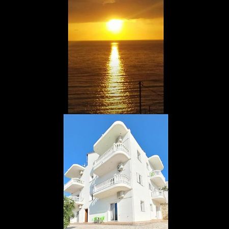 Vila Sulozeqi Apartman Saranda Kültér fotó