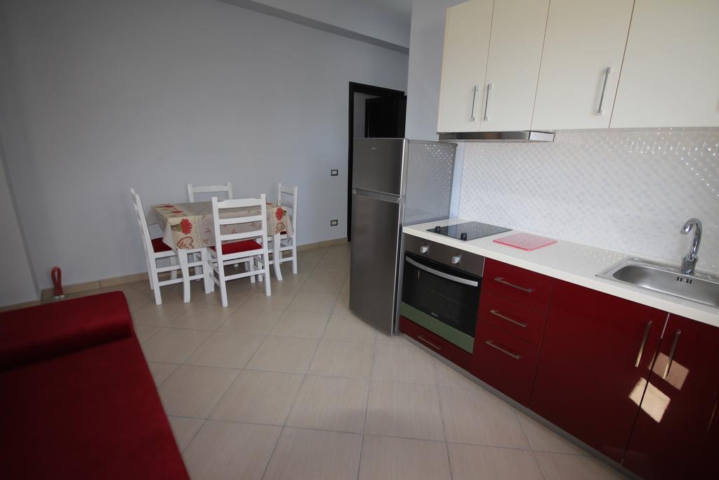 Vila Sulozeqi Apartman Saranda Kültér fotó